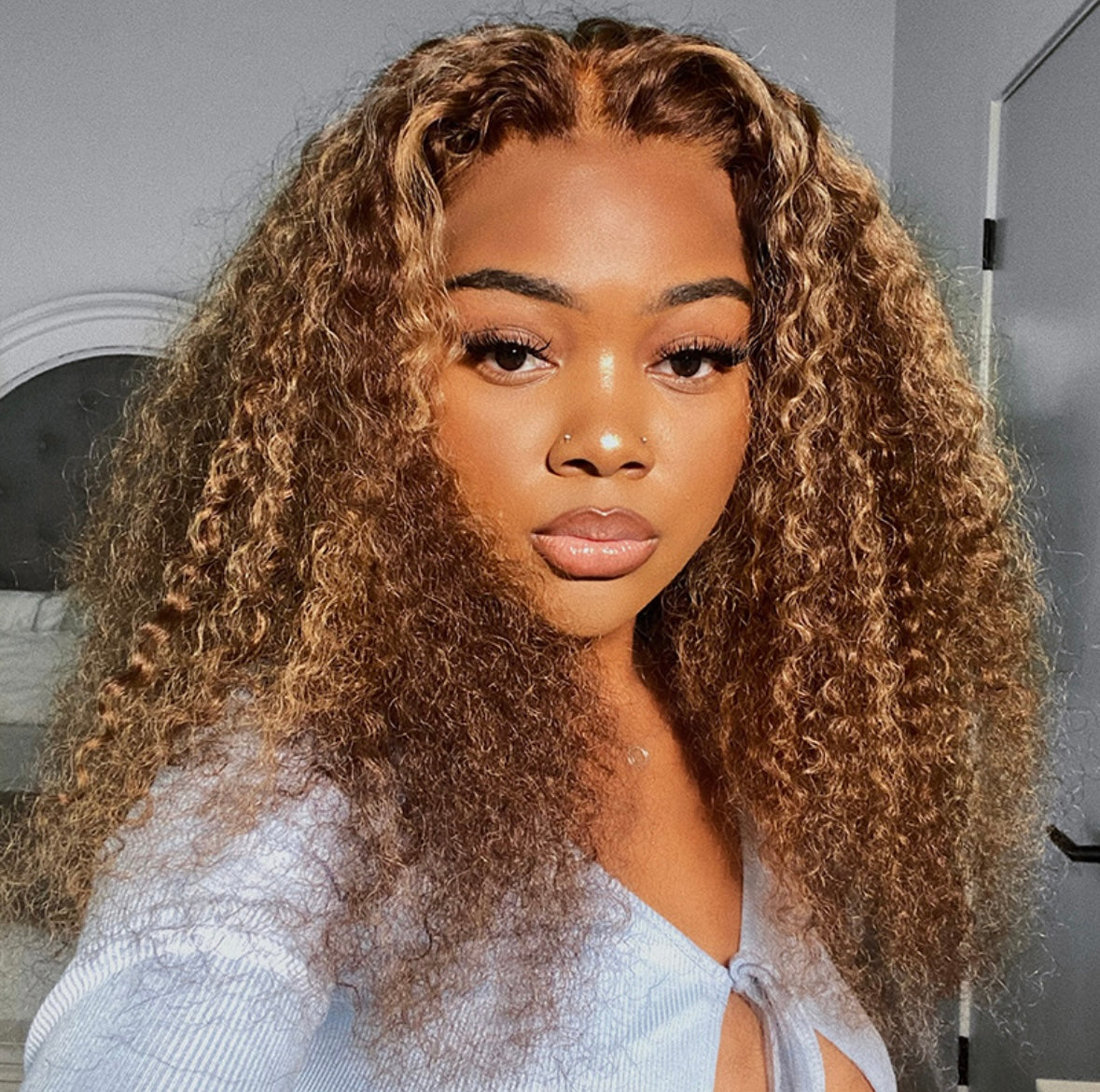 Highlight Kinky Curly Lace Front Wig – Piano Ombre Honey Blonde | AKISS BEAUTY